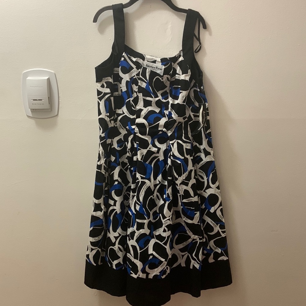 Dress Another Thyme brand
